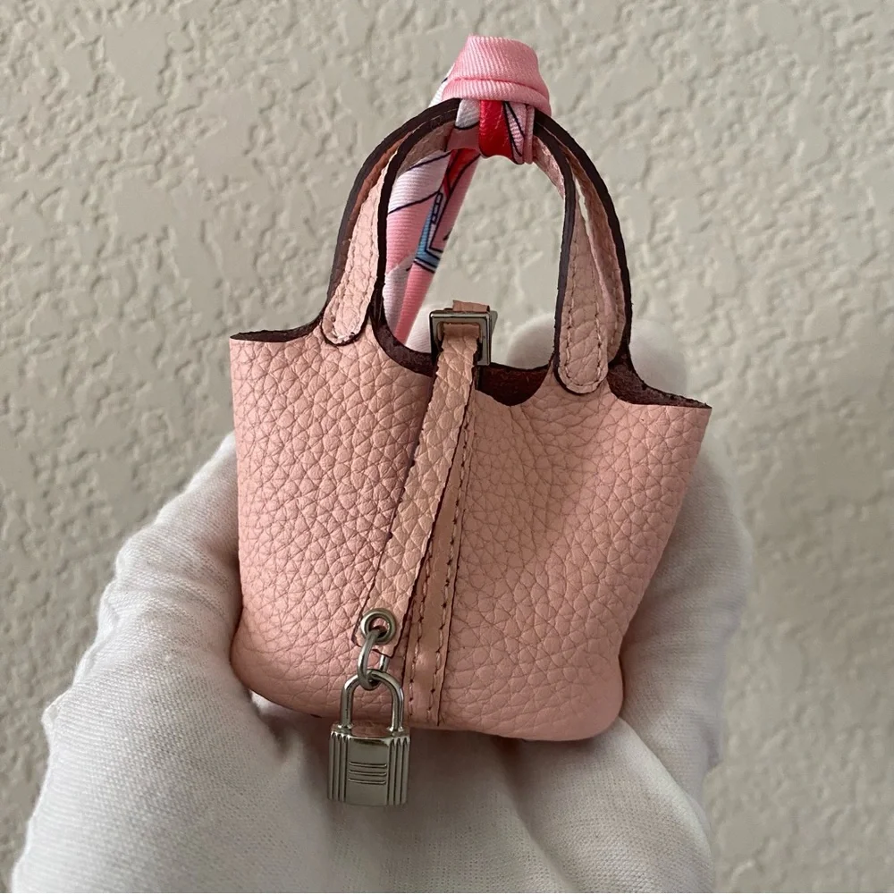 Micro Pink Pebble Leather Bucket Bag Charm Lock Picotin Basket Purse